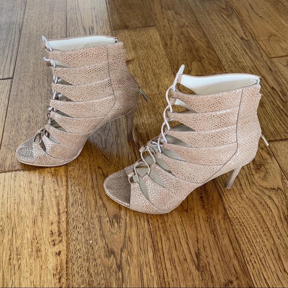 Kenneth Cole Heels